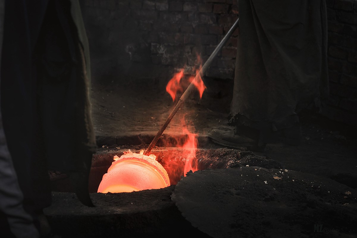 Yingjing Black Pottery | Photo by Min Zhao